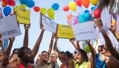 助力社会公益，Empowering the Community