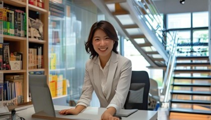 华来信息咨询服务，专业与贴心，服务更上一层楼