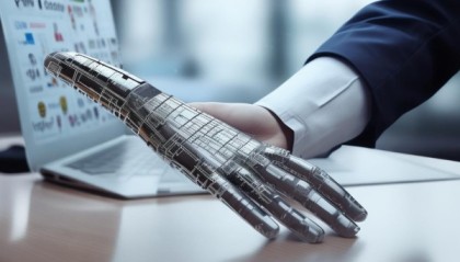 顺和信息咨询服务，助力企业数字化转型的 silver hand