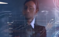 信息服务费的策略与影响，深入分析与建议