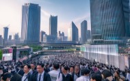 徐州，作为区域经济中心，正在以信息化发展为驱动，发挥着重要的战略地位。在此背景下，徐州正在以技术创新、产业升级等新机遇， navigating信息化发展的道路。同时，徐州也面临着技术瓶颈、人才短缺、市场变化等未来挑战，这将对城市的信息化发展产生重要影响。