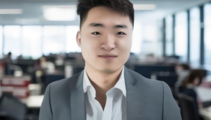 小潘，信息咨询服务领域的非凡角色