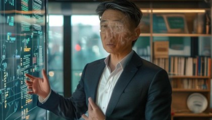 杨先生，智慧与的结合，信息咨询服务领域的卓越者